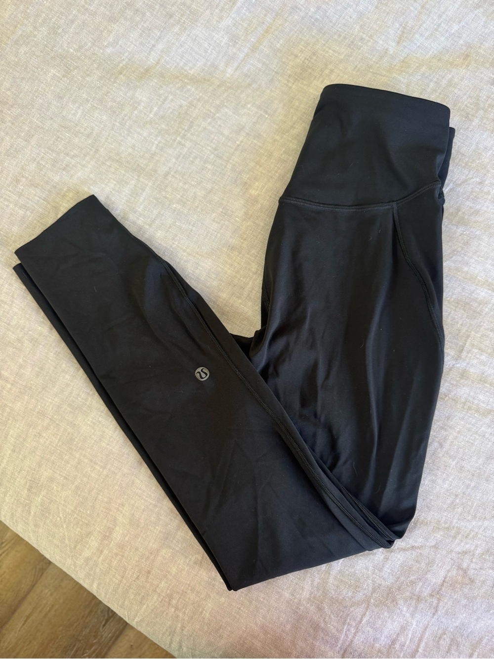 LULULEMON black leggings